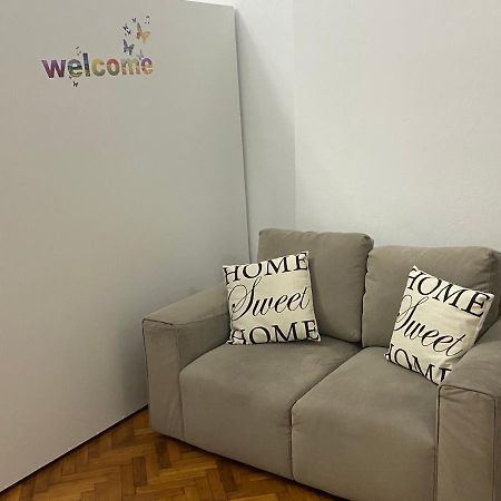 Apartament super central cu parcare privata Apartment Arad Exterior foto